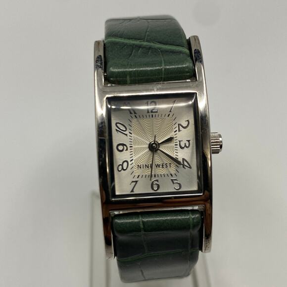 Nine West Silver Tone Square Dial Green Leather Band Watch Working New Battery - Picture 6 of 7